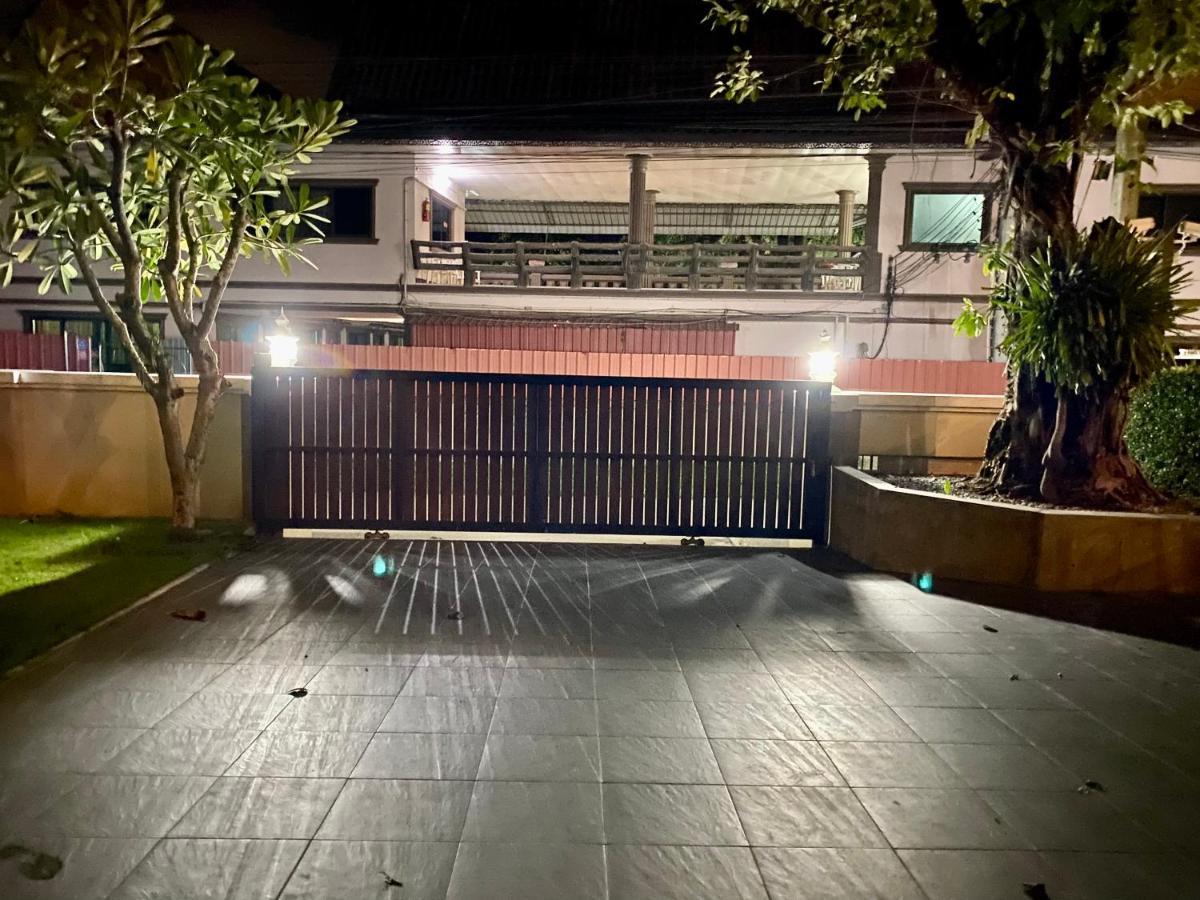Preme House Boutique Villa สันทราย ภายนอก รูปภาพ